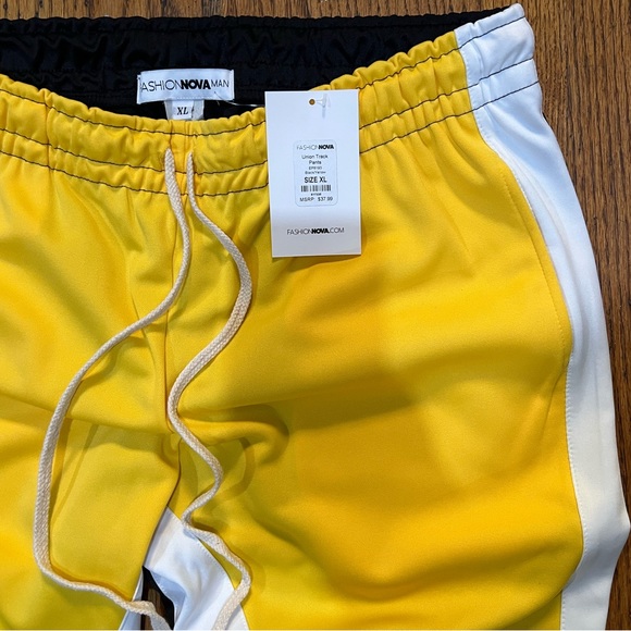 ** SOLD ** Fashion Nova Men Slim Drawstring Pants - Picture 2 of 3